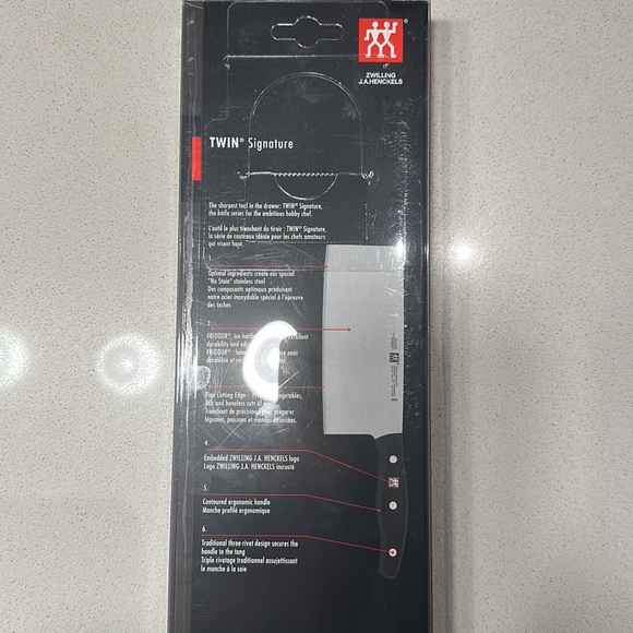 Zwilling J.A. Henckels TWIN Signature Chinese Vegetable Cleaver 7” - Picture 6 of 7